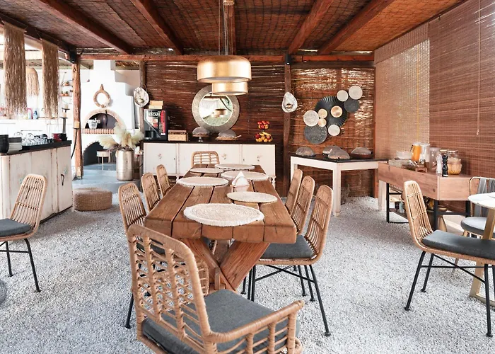 Ξενοδοχείο με διαμερίσματα Sunrock - Jasmine