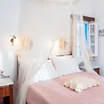 Sunrock - Jasmine Naxos City