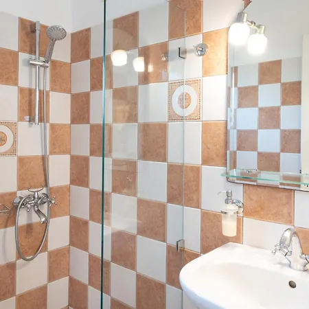 Sunrock - Jasmine 3*